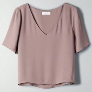 Aritzia Babaton Cropped Randy Blouse Shadow Mauve Womens M Short Sleeve V-Neck